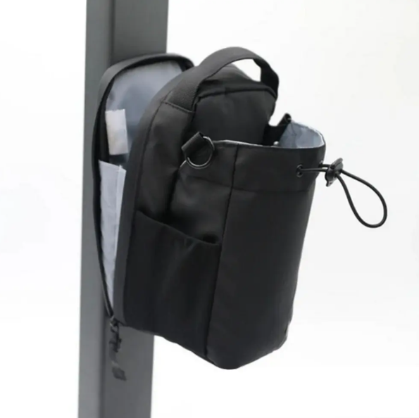 Magnetic Gym Bag with Access™